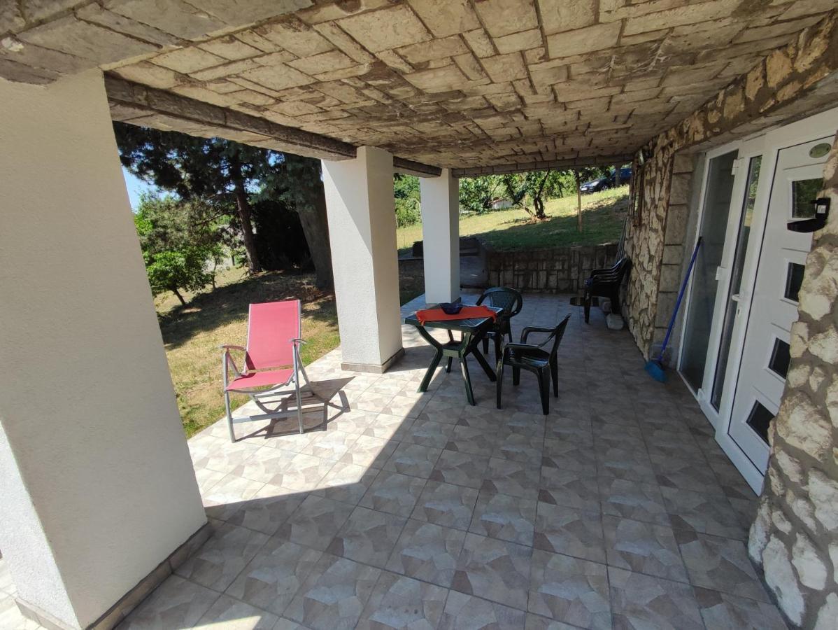 Milicin Konak Vrdnik Bagian luar foto